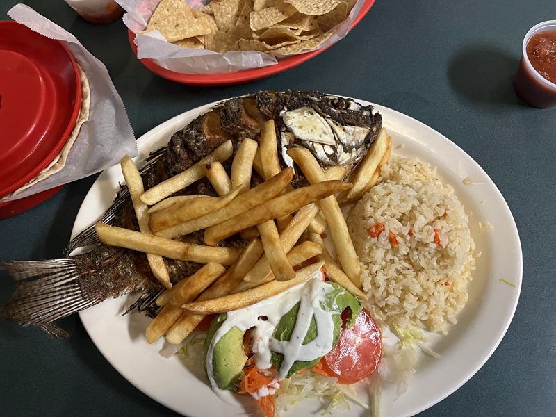 El Langostino Azul food
